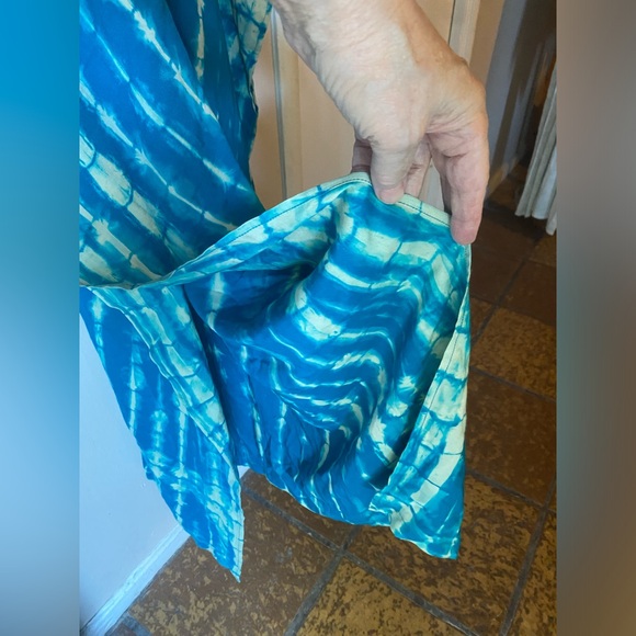 Mala Handworks like new one size rayon batik caftan - Picture 7 of 11